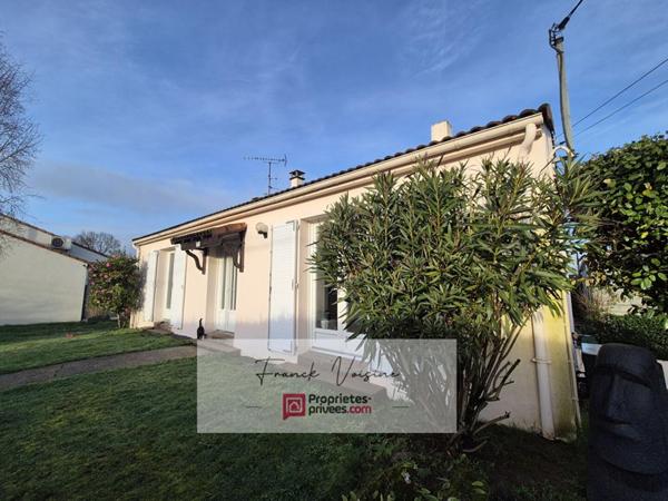 A VENDRE aux Herbiers, maison de 87 m2 env avec 3 chambres sur une parcelle de 568 m2