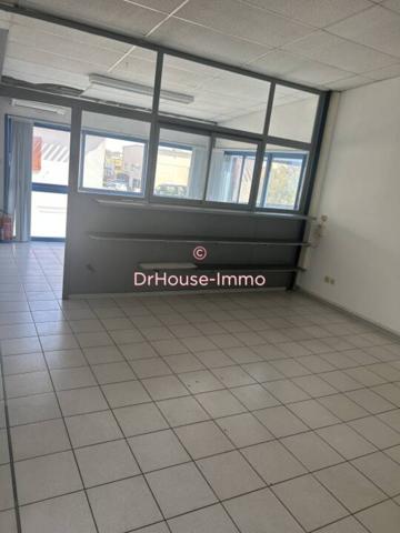 Bureau à vendre 3 pièces de 49 m²