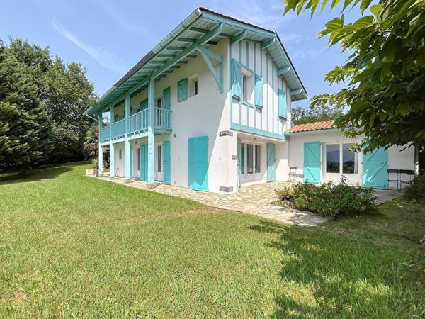 Vente Maison de luxe Urrugne 7 Pièces 163 m²