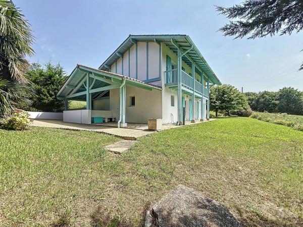 Vente Maison de luxe Urrugne 7 Pièces 163 m²
