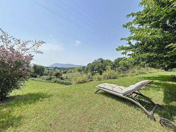 Vente Maison de luxe Urrugne 7 Pièces 163 m²