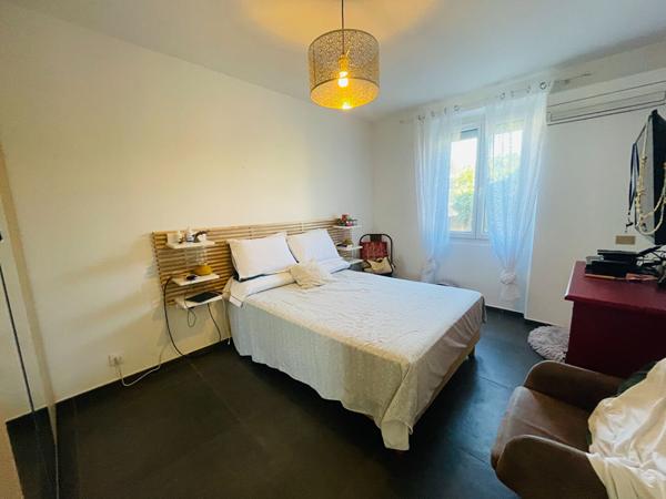 Maison Lavera 4 pièce(s)  + Studio Indépendant