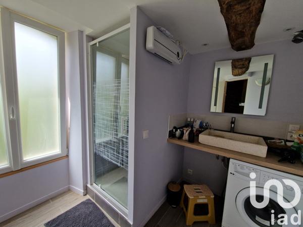 Maison 7 pièces de 228 m² à Carrouges (61320)