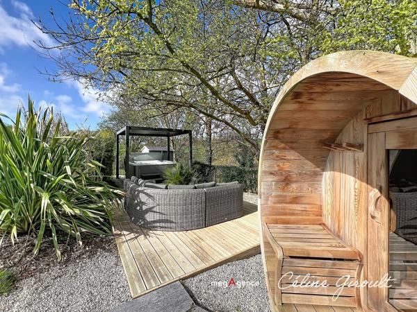 Maison à Avranches, 50300 - 11 pièces 283m²