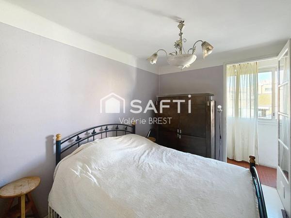 Marseille 13008- Parc Chanot-Type 4,100m2-Lumineux.