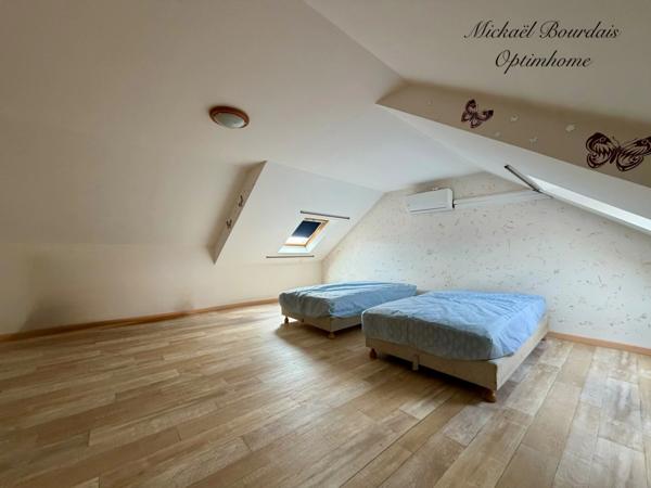 Maison familiale + dépendances – 230 m² – piscine – fort potentiel