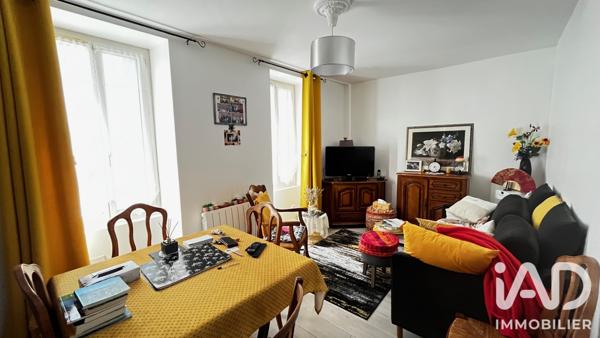 Immeuble à vendre 208 m² La Couronne