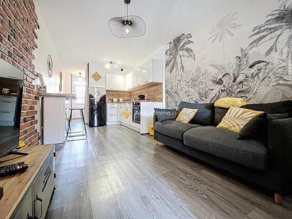 Location                                                      Appartement
                        
                     2 pièces                      35 m2                     à Bourgoin-Jallieu