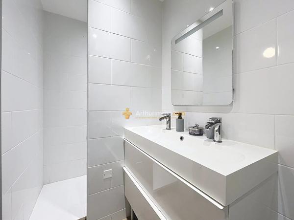 Location                                                      Appartement
                        
                     2 pièces                      35 m2                     à Bourgoin-Jallieu