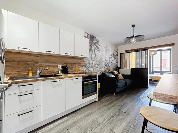 Location                                                      Appartement
                        
                     2 pièces                      35 m2                     à Bourgoin-Jallieu