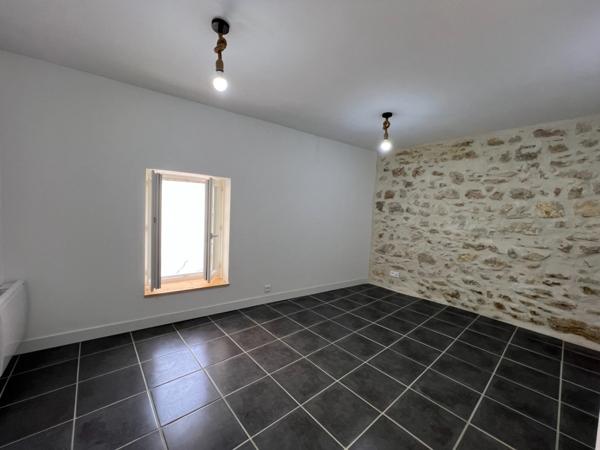 Dpt Gard (30), à vendre SAINT HILAIRE DE BRETHMAS maison P5 de 126 m²