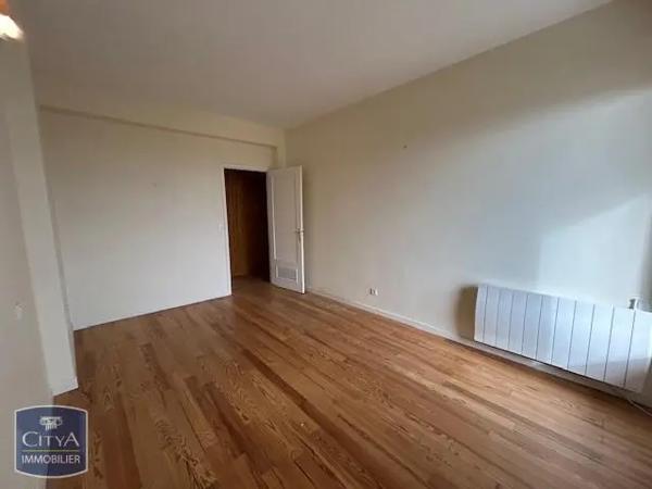 Appartement à louer 3 pièces 71m²