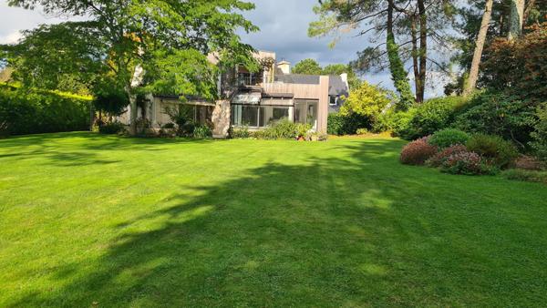 Maison 5 pièces - 194 m²