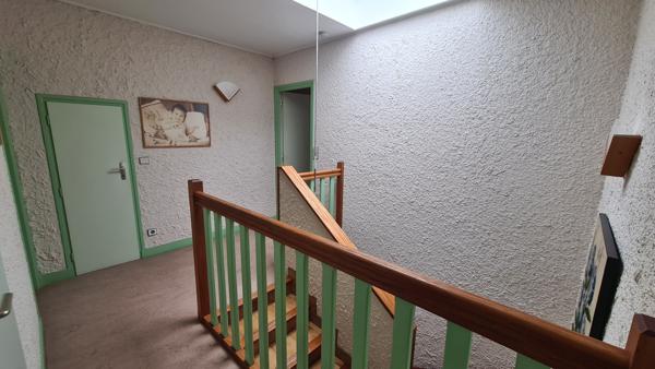 Maison 5 pièces - 194 m²