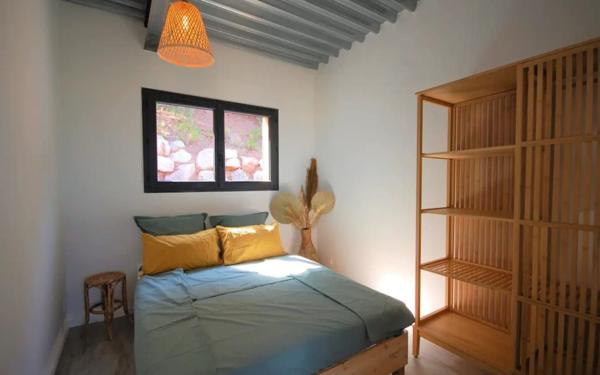 Maison à vendre    6 pièces • 131 m2 Hyères