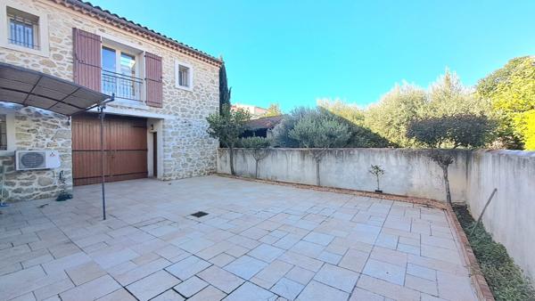 Maison 3 chambres, garage, jardin, proche centre ville