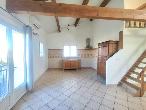 Maison 3 chambres, garage, jardin, proche centre ville