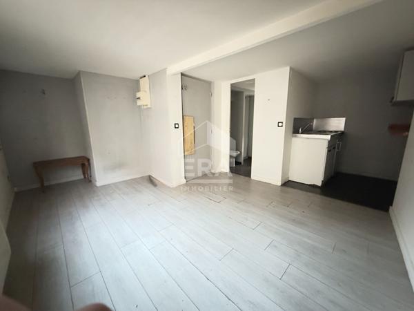BOULOGNE SUR MER A VENDRE IMMEUBLE DE 4 STUDIOS HAUTE VILLE