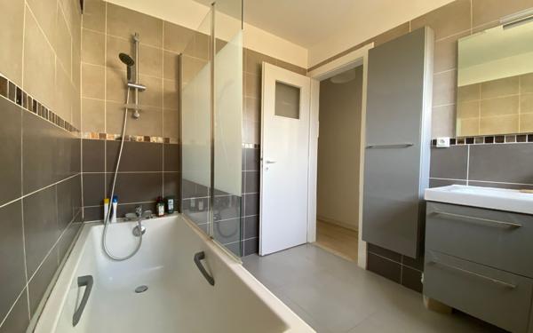 Appartement à vendre    5 pièces •  Metz