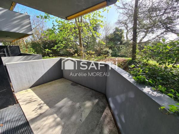 Appartement T2 balcon + place parking sécurisée