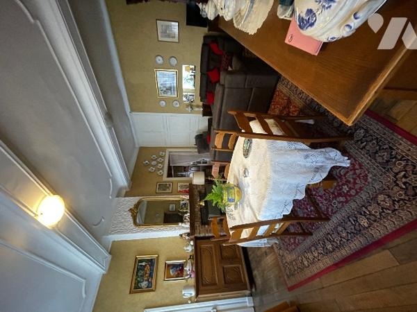 ENSEMBLE IMMOBILIER MITOYEN DES DEUX COTES