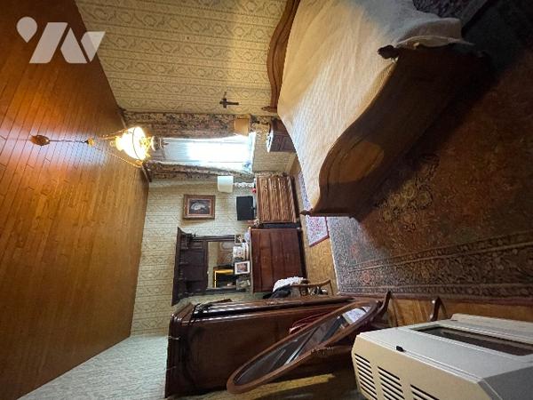 ENSEMBLE IMMOBILIER MITOYEN DES DEUX COTES