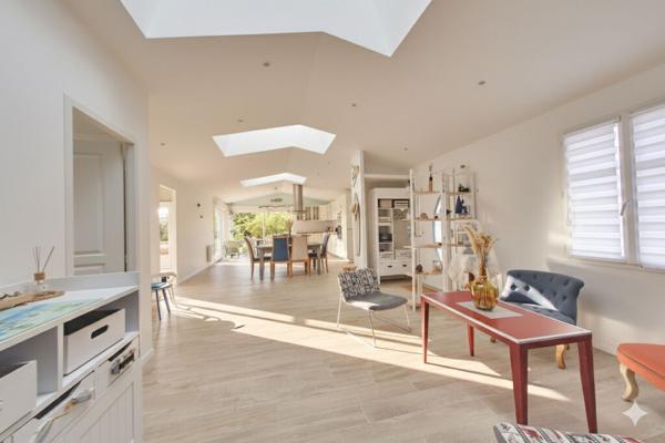 Maison de plain pieds, 147m², 3 chambres + bureau