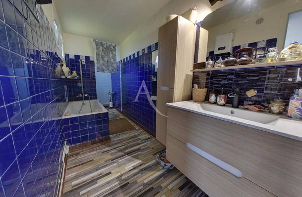 Maison Roissy En Brie 5 pièce(s) 136.2 m2