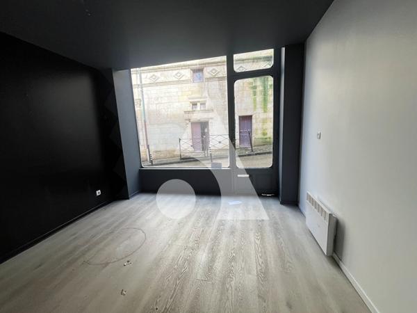 Local commercial 32.47 m2