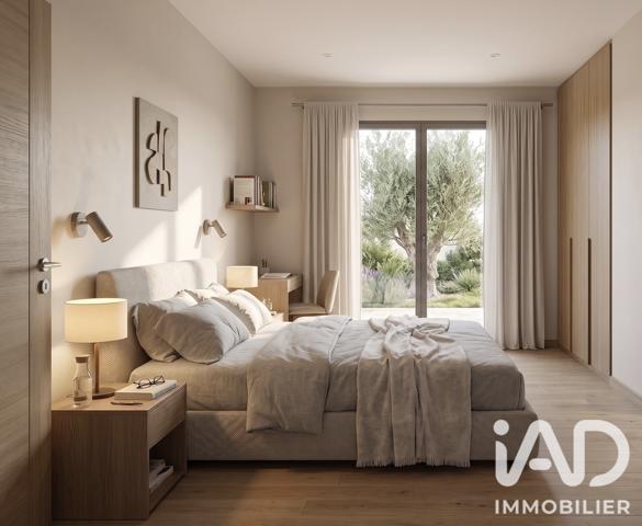 Maison à vendre 6 pièces 160 m² Nîmes