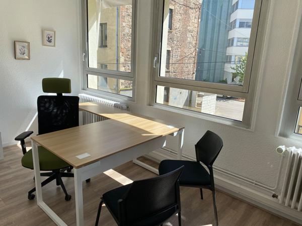VENTE INVESTISSEUR : Bureaux de 400 m² loués au coeur de Roanne