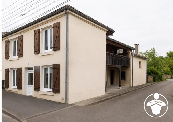 Vente                                                      Maison de ville
                        
                     4 pièces                      148 m2                     à Buzet-sur-Baïse