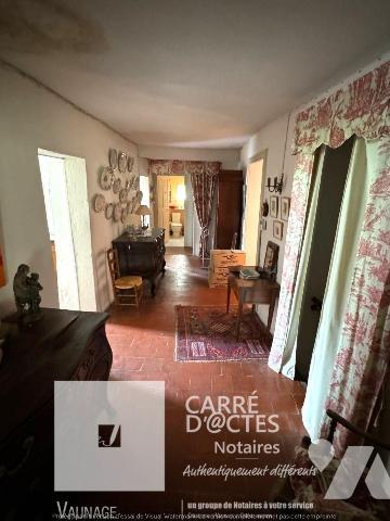Les notaires associés CARRE d'@CTES VAUNAGE, vous proposent à la vente, cette propriété du 18-è...