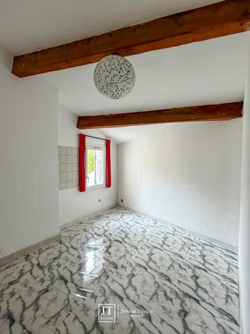 Appartement
                                                                                                                                                                                                                                                                                                                        3 pièce(s)                                                                                                                                                                                                          2 chambre(s)                                                                                                                                                                                                          42  m²