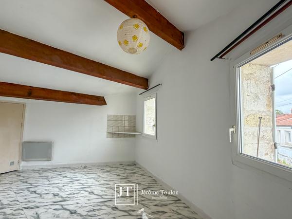 Appartement
                                                                                                                                                                                                                                                                                                                        3 pièce(s)                                                                                                                                                                                                          2 chambre(s)                                                                                                                                                                                                          42  m²