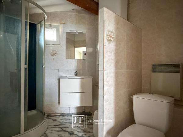Appartement
                                                                                                                                                                                                                                                                                                                        3 pièce(s)                                                                                                                                                                                                          2 chambre(s)                                                                                                                                                                                                          42  m²