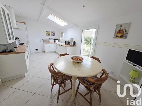 Maison à vendre 6 pièces 138 m² Pessac