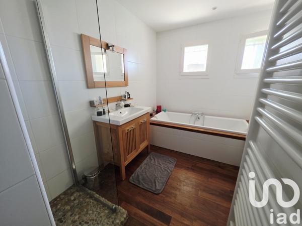 Maison à vendre 6 pièces 138 m² Pessac