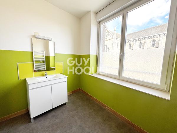 Maison à louer de 4 pièces de 150 m²