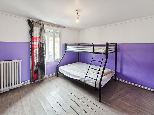 Maison 4 chambres + garage et jardin