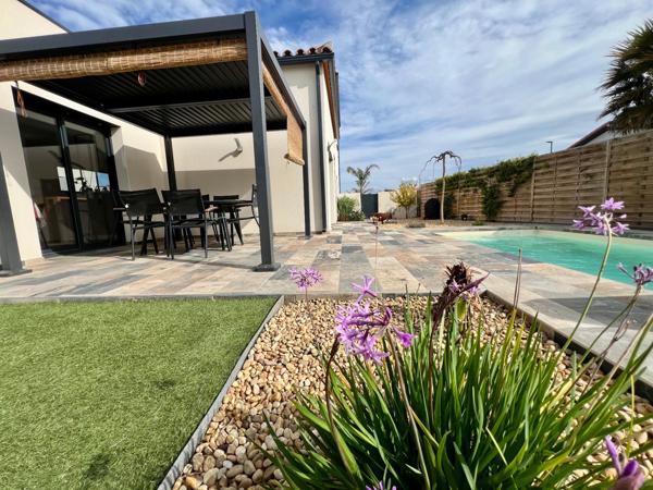 Villa contemporaine T5 132 m2 avec piscine