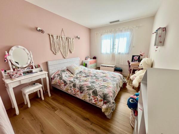 Villa contemporaine T5 132 m2 avec piscine