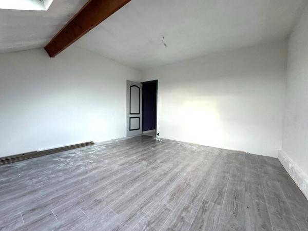 MAISON 5 CHAMBRES DE 167 M2