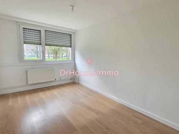 Appartement à louer 3 pièces de 65 m²
