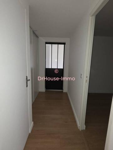 Appartement à louer 3 pièces de 65 m²