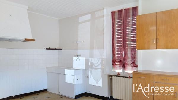 Chemille-en-Anjou Maison à rénover, idéal primo accédant ou investissement locatif