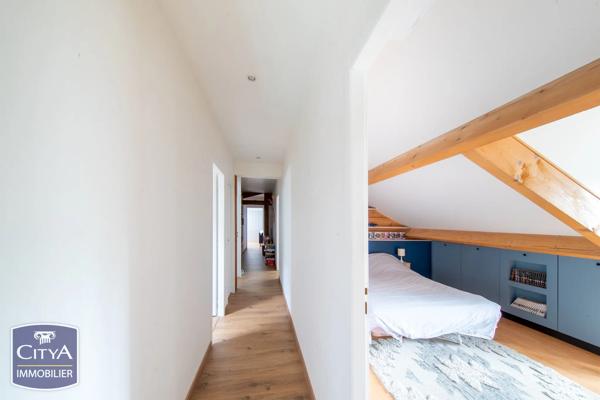 Maison à vendre 8 pièces 332m² Vouneuil-sous-Biard (86580)