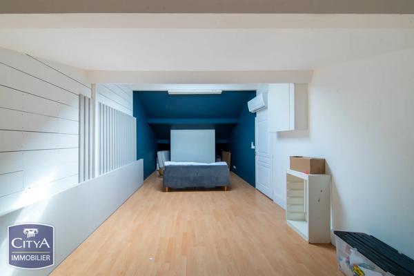 Maison à vendre 8 pièces 332m² Vouneuil-sous-Biard (86580)
