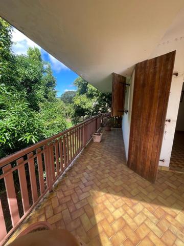 Maison T4 sur terrain de 2 877 m2