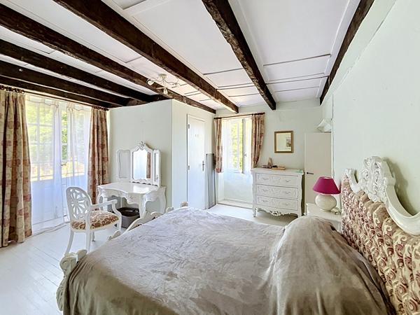 Maison en pierre avec jardin proche Prayssac